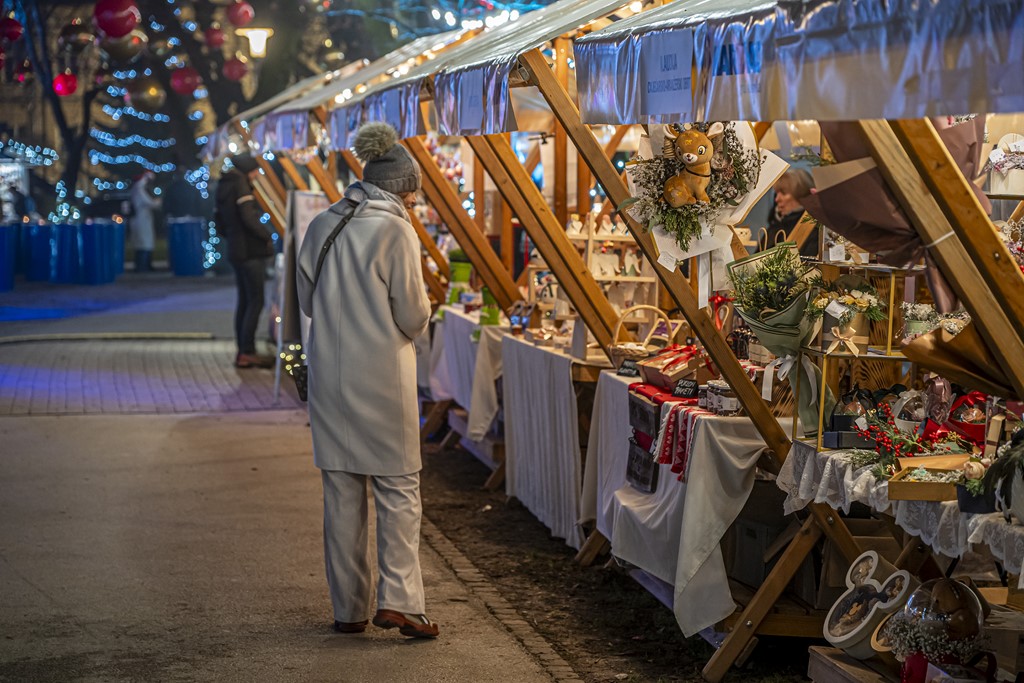 20251216 Advent u Karlovcu (58)