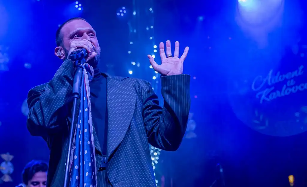 20251912 Advent u Karlovcu (foto Igor Čepurkovski) 08 Luka Nižetić