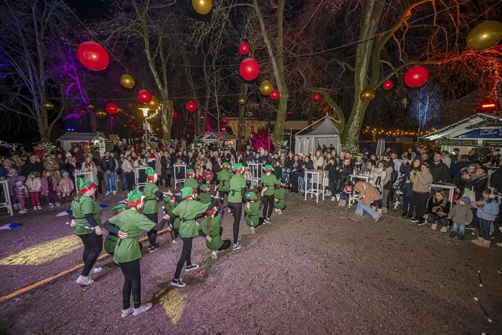 20251912 Advent u Karlovcu (foto Igor Čepurkovski) 37