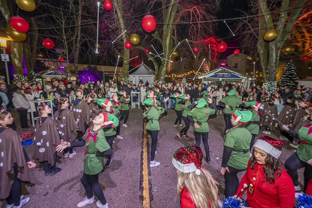 20251912 Advent u Karlovcu (foto Igor Čepurkovski) 42