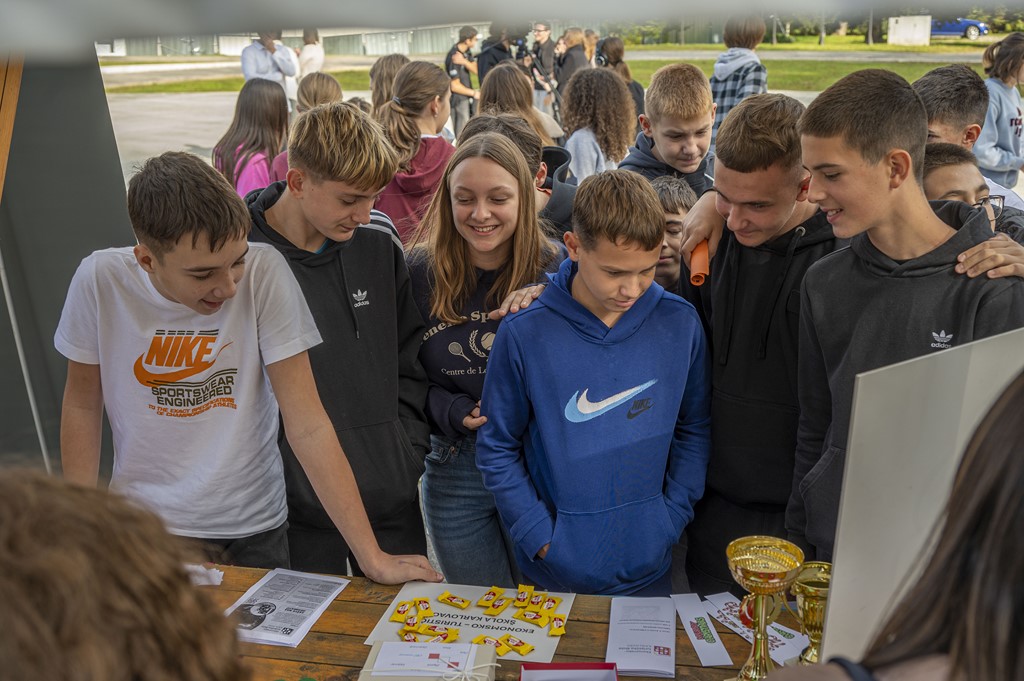 20251914 Sajam srednjih škola u Duga resi (24) 20251914 Sajam srednjih škola u Duga resi (24)