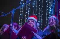 20252012 Advent u Karlovcu (foto Igor Čepurkovski) 03 Prvo hrvatsko pjevačko društvo Zora