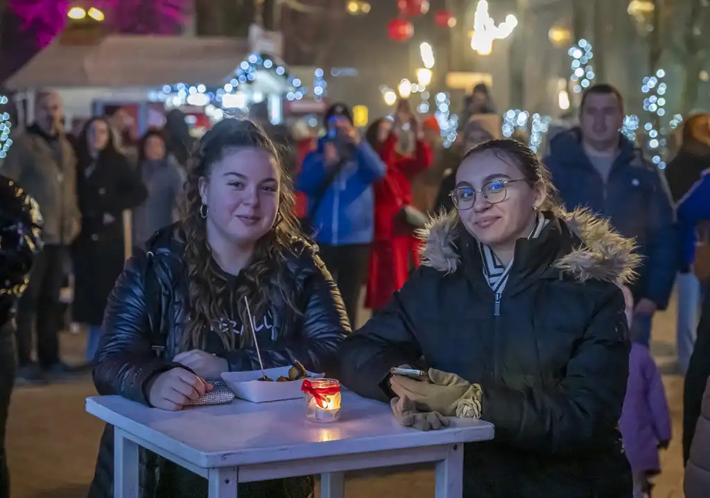 20252012 Advent u Karlovcu (foto Igor Čepurkovski) 08