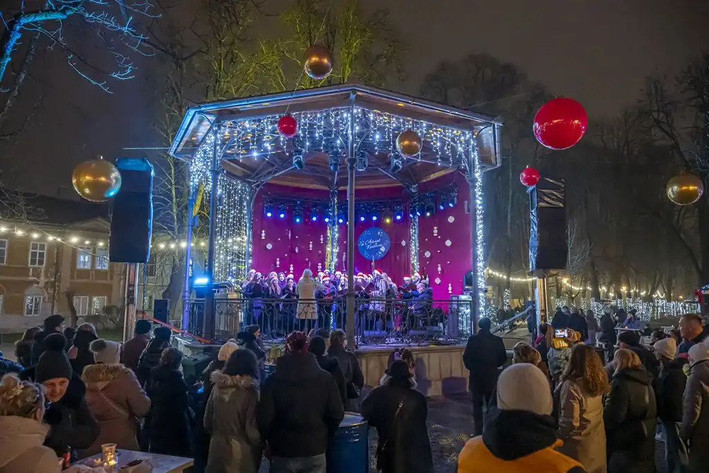 20252012 Advent u Karlovcu (foto Igor Čepurkovski) 09