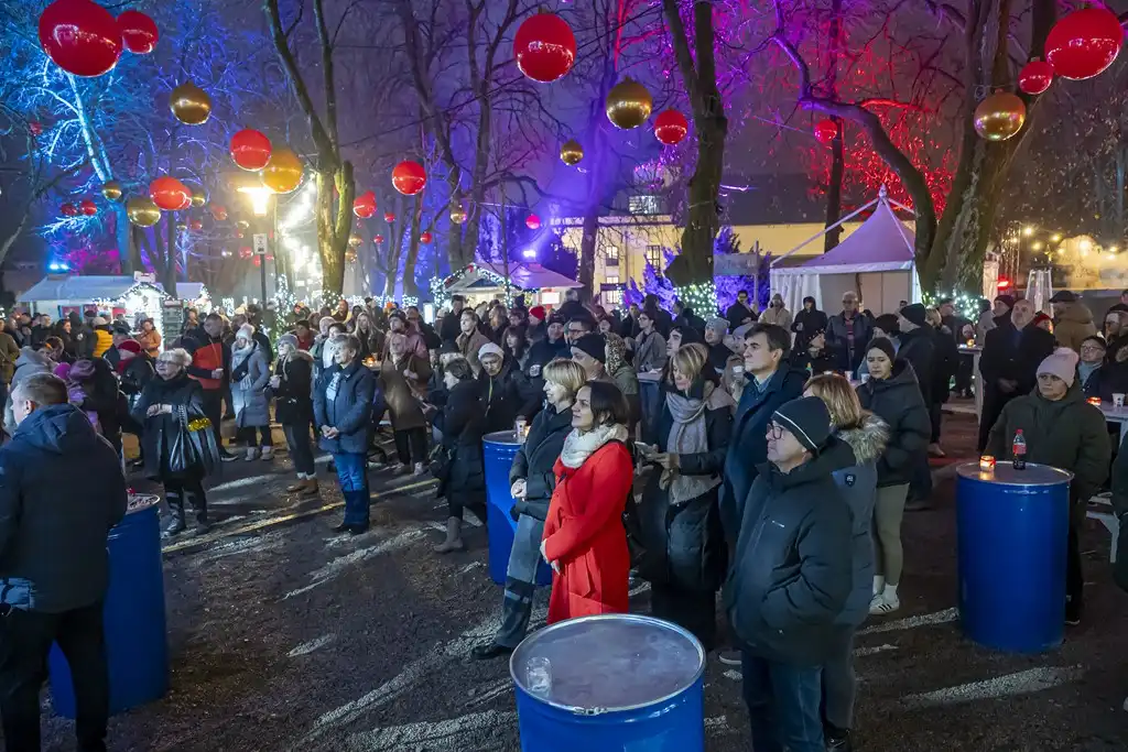 20252012 Advent u Karlovcu (foto Igor Čepurkovski) 19