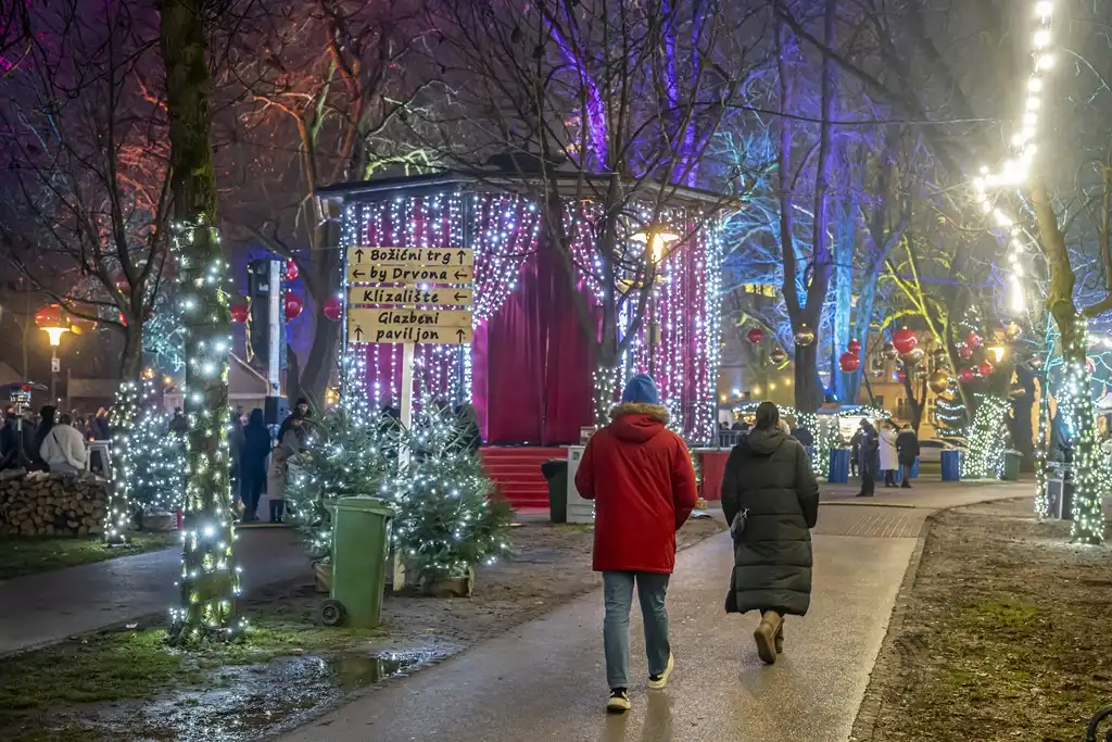 20252012 Advent u Karlovcu (foto Igor Čepurkovski) 21