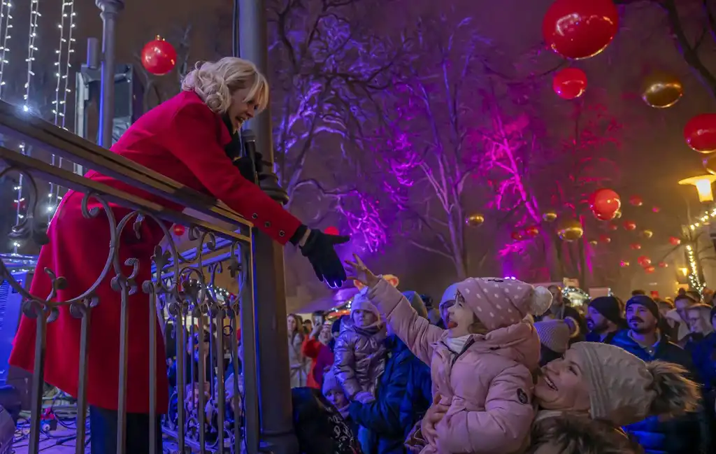 20252012 Advent u Karlovcu (foto Igor Čepurkovski) 40 Tajči