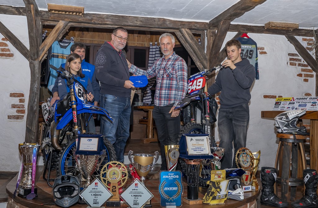 20252112 Motoklob MX Karlovac dodjela zahvala (11) 20252112 Motoklob MX Karlovac dodjela zahvala (11)
