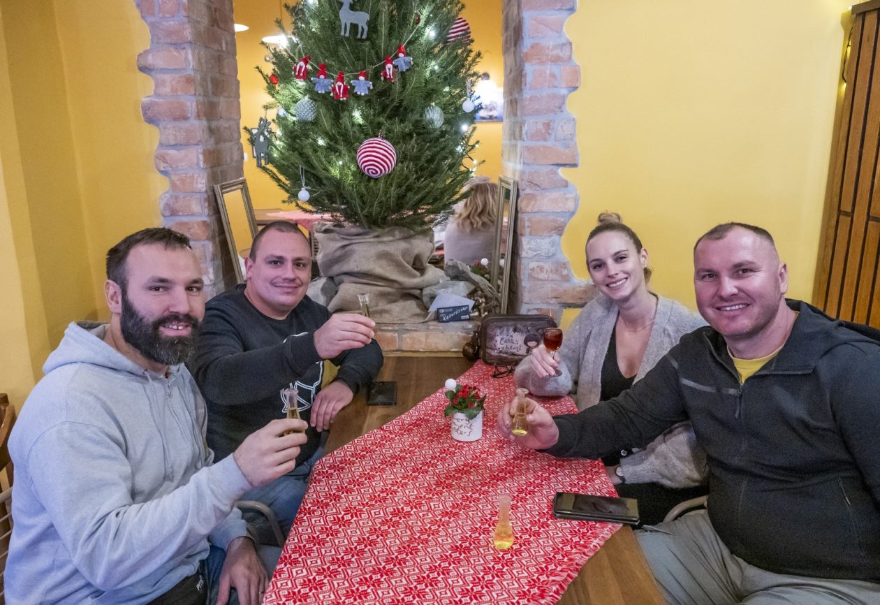 20252412 badnjak (12)