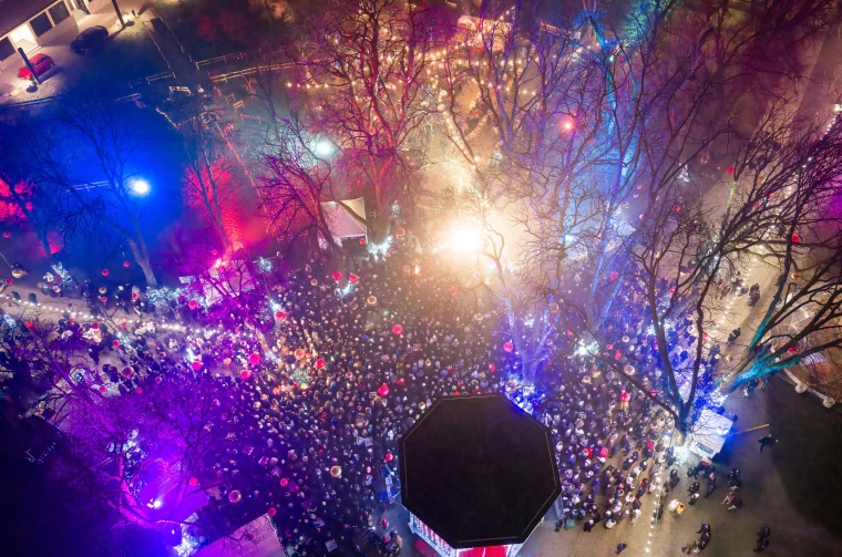 20253112 Karlovac, doček Nove godine (foto Filip Granić) 01 20253112 Karlovac, doček Nove godine (foto Filip Granić) 01