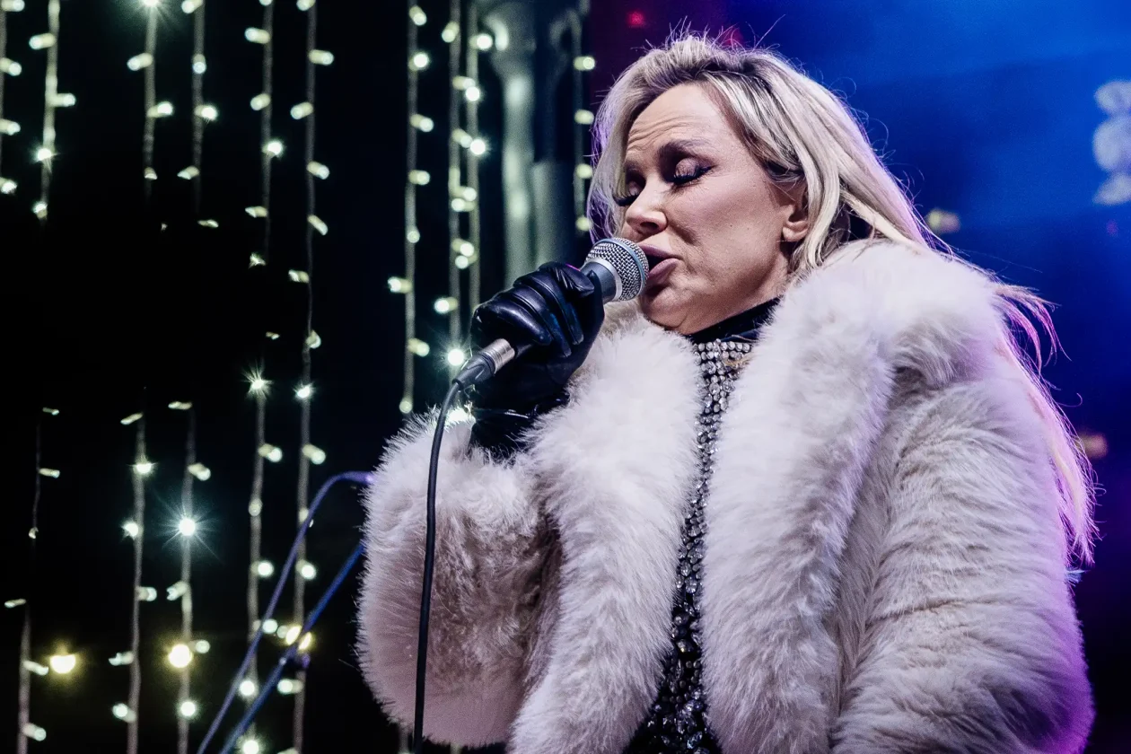 20253112 Karlovac, doček Nove godine (foto Ivan Cindrić) 64 Maja Šuput