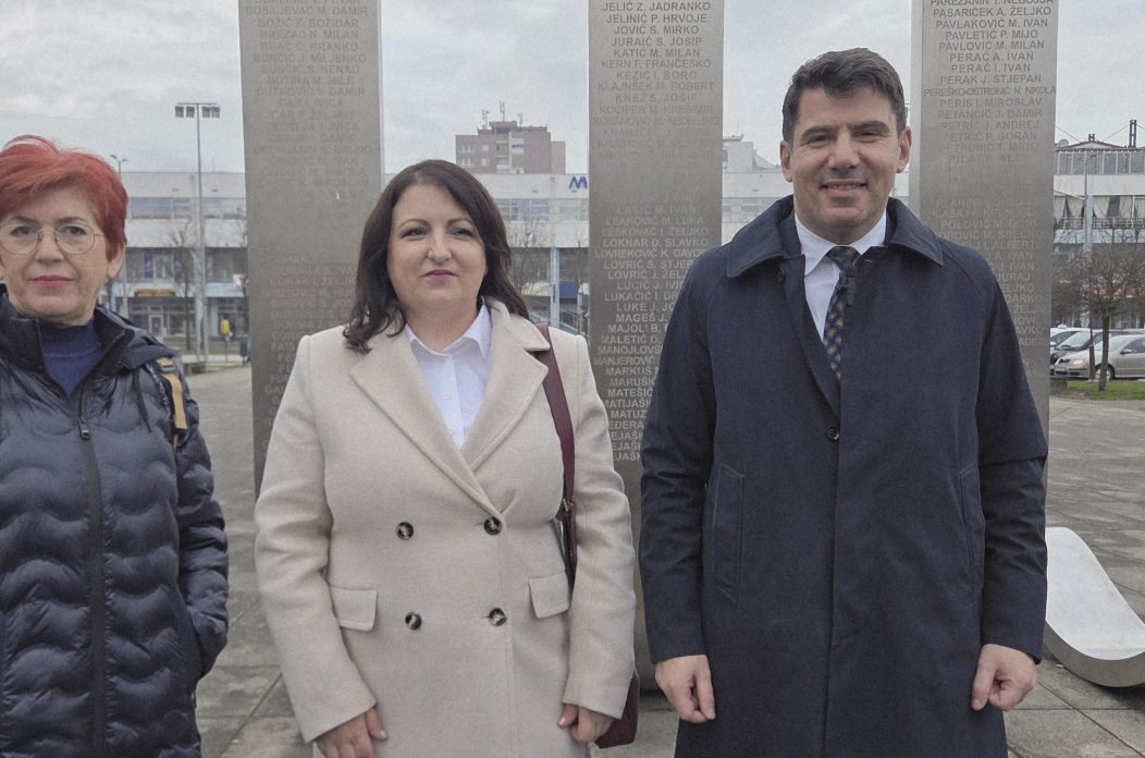 20260211 Ida Galeković, Nikolina Bišćan i Nikola Grmoja 02