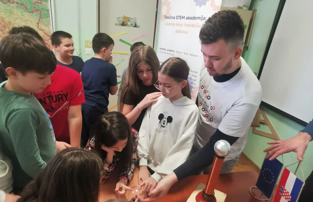 20260211 Teslina STEM akademija (foto Osnovna škola Vladimir Nazor, Duga Resa) 01