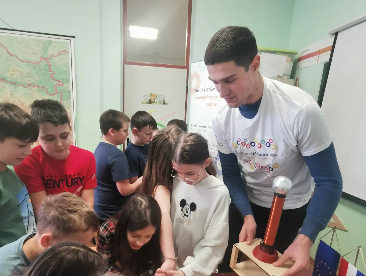 20260211 Teslina STEM akademija (foto Osnovna škola Vladimir Nazor, Duga Resa) 02