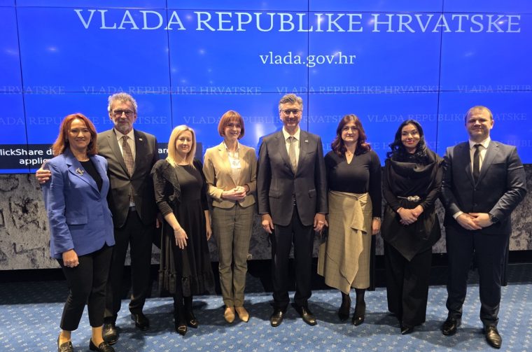 20260226 Radovan Fuchs, Martina Furdek Hajdin, Andrej Plenković i ostali (foto Vlada RH) 20260226 Radovan Fuchs, Martina Furdek Hajdin, Andrej Plenković i ostali (foto Vlada RH)
