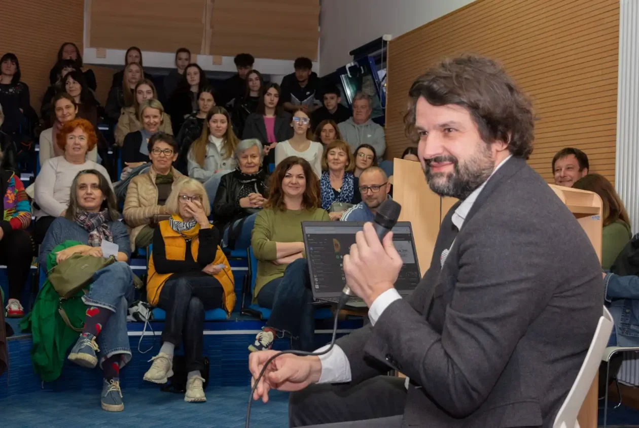 20260323 Boris Jokić u Karlovcu (foto Gradska knjižnica Ivan Goran Kovačić) 15 Boris Jokić