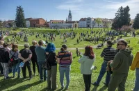 20260406 Šetalište doktora Franje Tuđmana, Karlovac, proljeće, Potraga za pisanicama (foto Igor Čepurkovski) 04