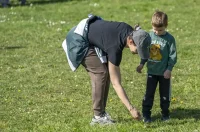 20260406 Šetalište doktora Franje Tuđmana, Karlovac, proljeće, Potraga za pisanicama (foto Igor Čepurkovski) 12