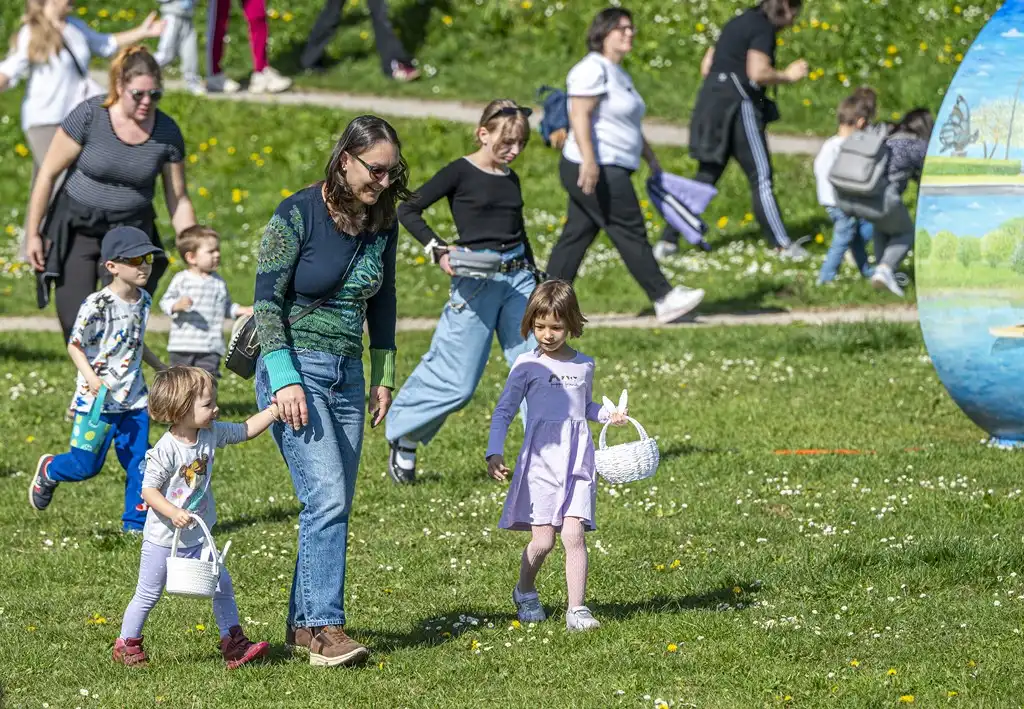 20260406 Šetalište doktora Franje Tuđmana, Karlovac, proljeće, Potraga za pisanicama (foto Igor Čepurkovski) 14