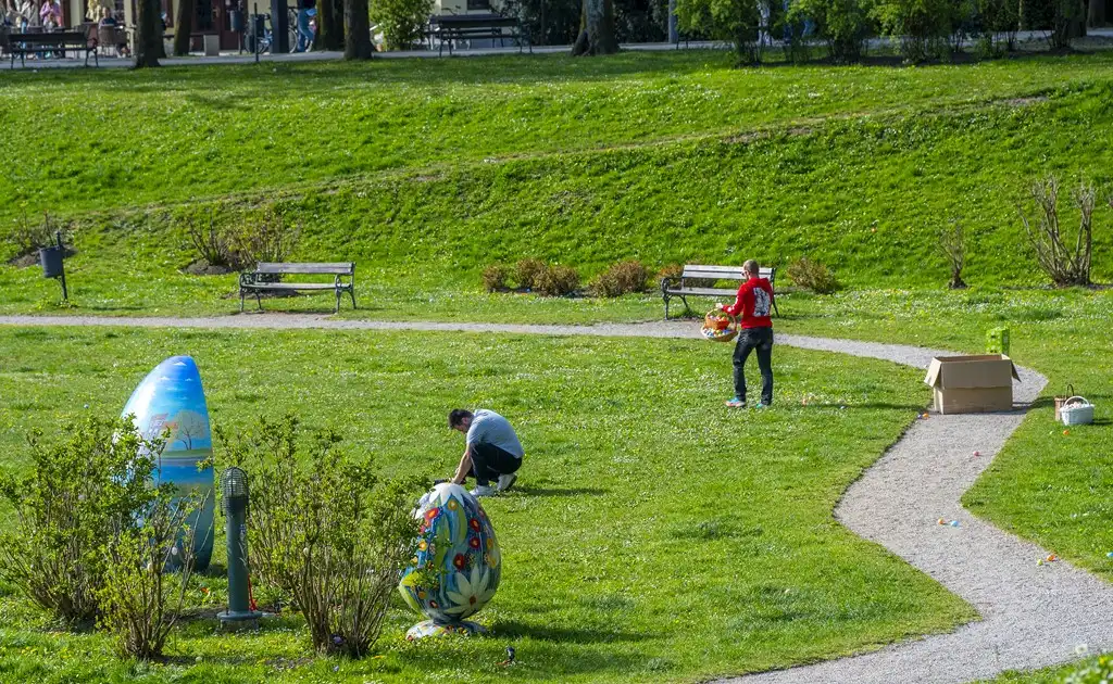20260406 Šetalište doktora Franje Tuđmana, Karlovac, proljeće, Potraga za pisanicama (foto Igor Čepurkovski) 19