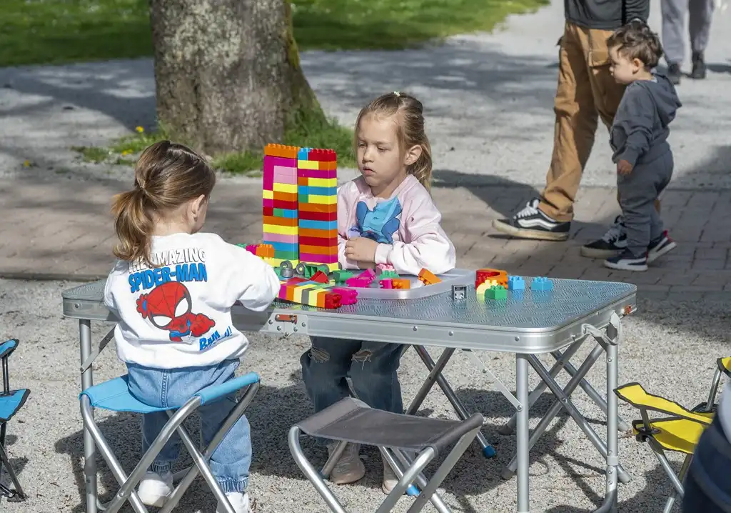 20260406 Šetalište doktora Franje Tuđmana, Karlovac, proljeće, Potraga za pisanicama (foto Igor Čepurkovski) 25