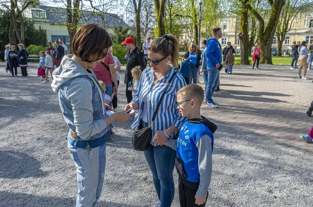 20260406 Šetalište doktora Franje Tuđmana, Karlovac, proljeće, Potraga za pisanicama (foto Igor Čepurkovski) 35