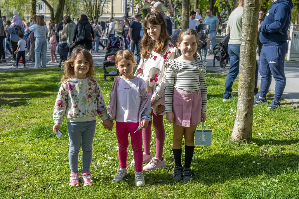 20260406 Šetalište doktora Franje Tuđmana, Karlovac, proljeće, Potraga za pisanicama (foto Igor Čepurkovski) 45