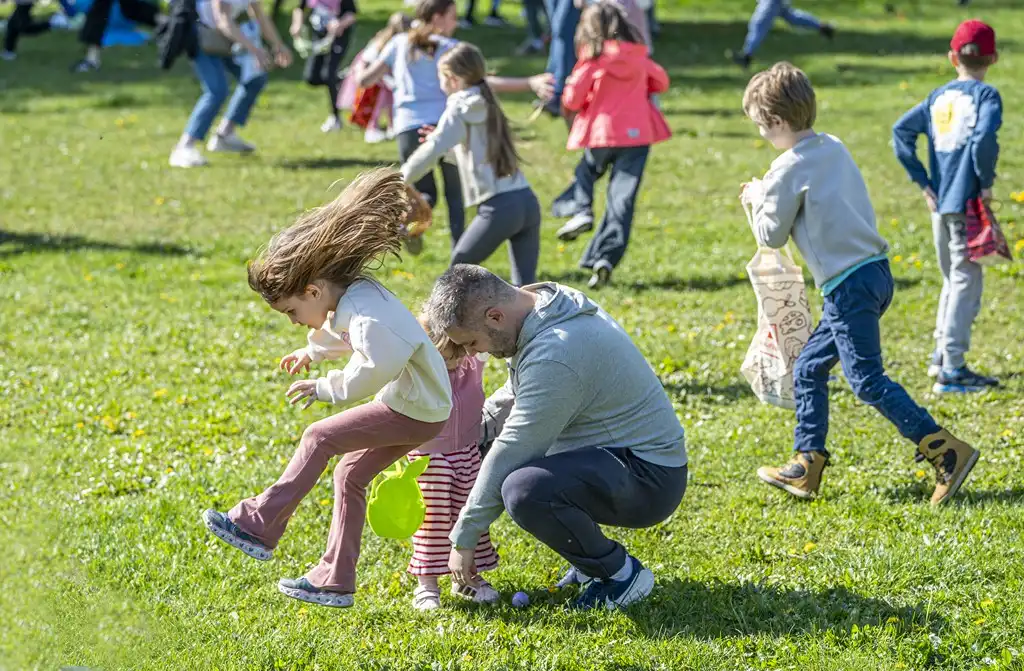 20260406 Šetalište doktora Franje Tuđmana, Karlovac, proljeće, Potraga za pisanicama (foto Igor Čepurkovski) 67