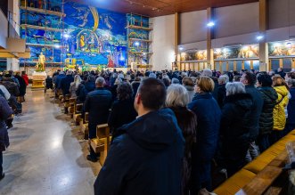 250219-ZlatnaBiblija (9) 250219-ZlatnaBiblija (9)