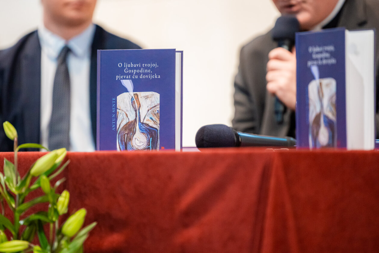 250527-KnjigaSente (41) 250527-KnjigaSente (41)