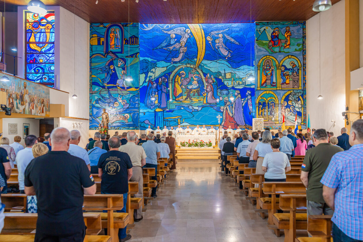 250801-Branitelji (11) 250801-Branitelji (11)