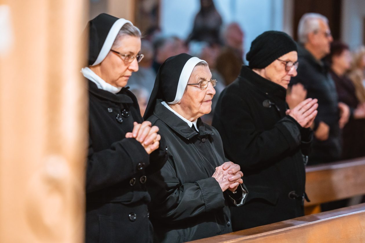 251015-VjerouciteljiBaric (8)