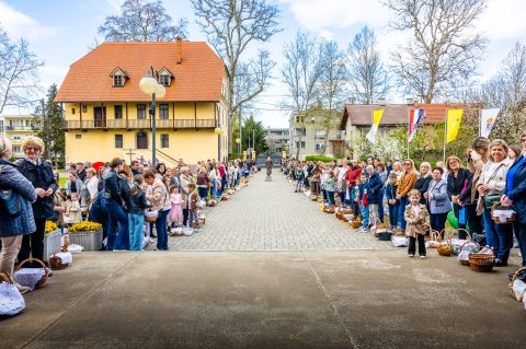 260404-BlagoslovJela (1) 260404-BlagoslovJela (1)