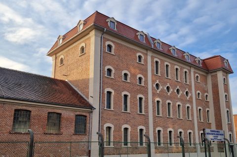 38951dbddb74c1456bee26a048297d3c 38951dbddb74c1456bee26a048297d3c