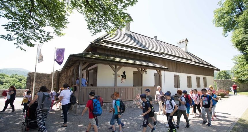 3d1944bc1e7718ff875f12c75553c719-view_article_new 3d1944bc1e7718ff875f12c75553c719-view_article_new