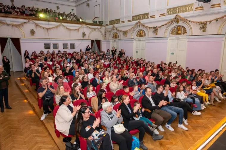 482075043_1156269509627483_3216217234338093556_n-1024×682