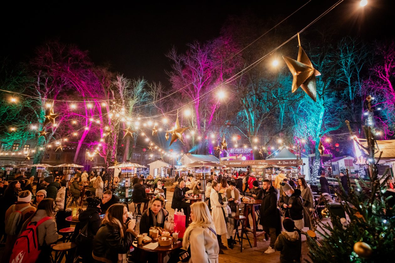 4_Advent u Karlovcu_Božićni trg 4_Advent u Karlovcu_Božićni trg