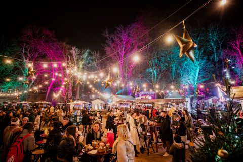 4_Advent u Karlovcu_Božićni trg 4_Advent u Karlovcu_Božićni trg