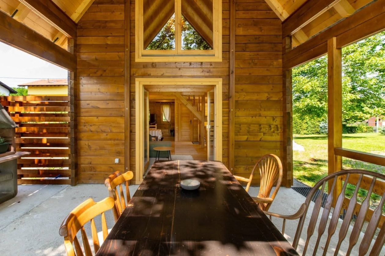 548310035_122194755338355259_5168666927790366538_n