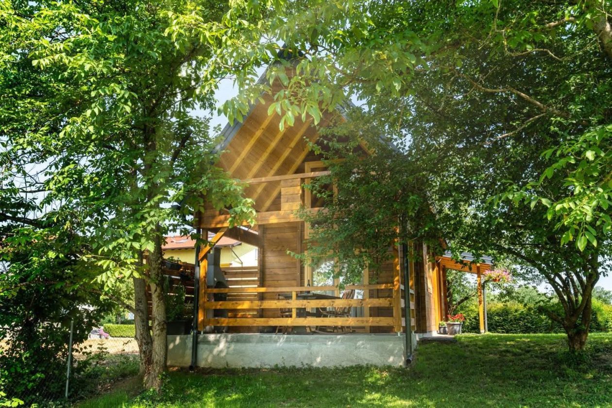 548605893_122194755200355259_1169344251697599367_n