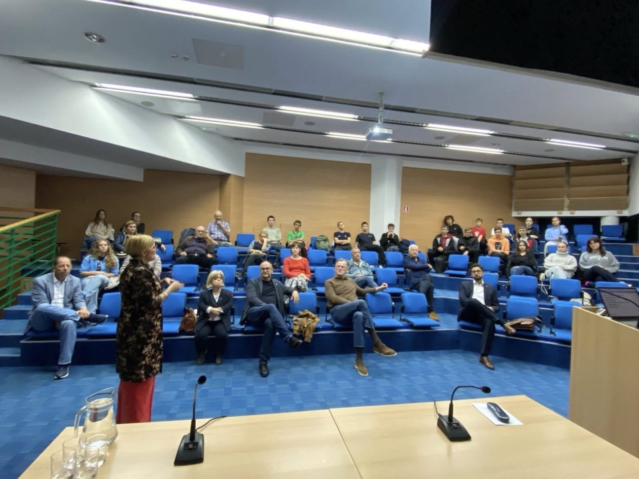 562034181_1132299272322214_2227131236839134103_n