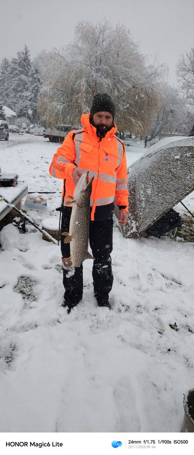 586974559_1267763972044430_1683596949244246814_n