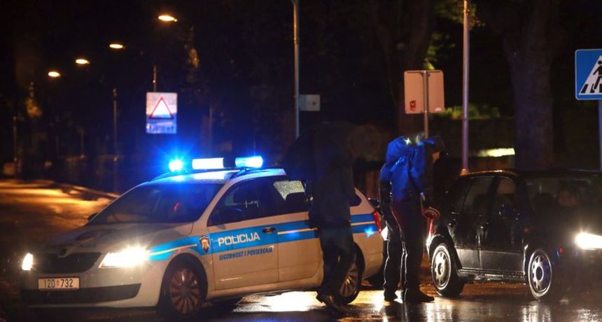 policijanocilustracijacc30c4903e0ec4a378ef6ccaa8d18cc1viewarticlenew (1) policijanocilustracijacc30c4903e0ec4a378ef6ccaa8d18cc1viewarticlenew (1)