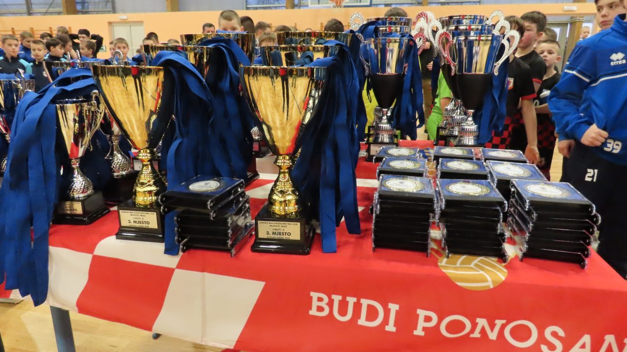 640318426_1534892635308342_7197276202687201021_n