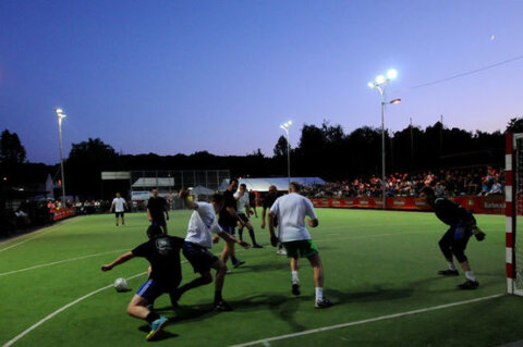 6ed959551423c7a57074cd293290bbe8-view_article