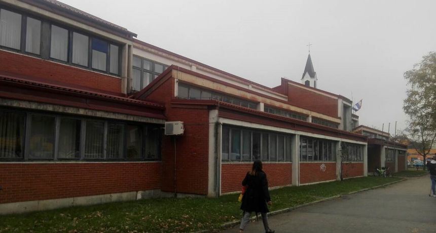 veleuciliste veleuciliste