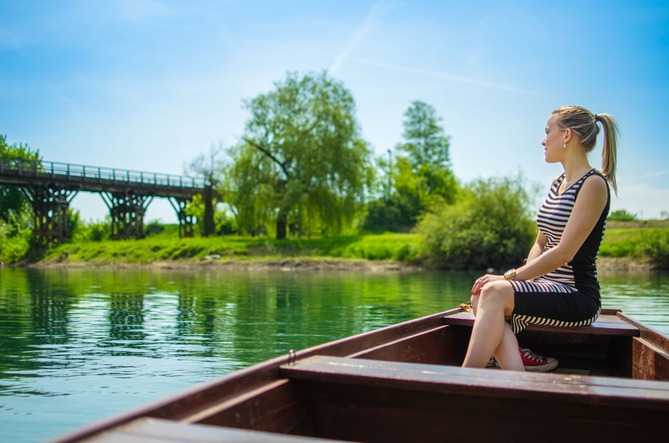 81f1b6a389c40760e6ba82e94ac666bc-gallery_single_view