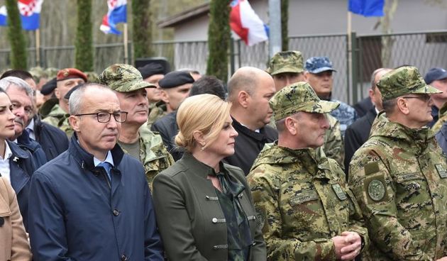 kolindagrabarkitarovichrvatskavojskadamirkrsticevic8e4cdf3277320b658812c5a7b3388456viewarticlenew