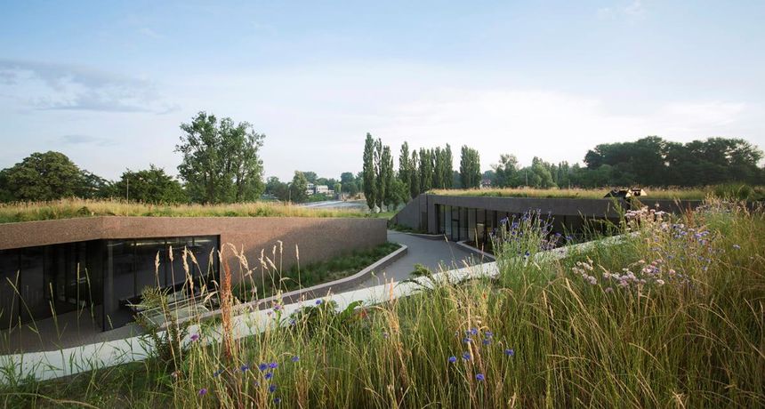 72227648101577253368351522072704616654438400o