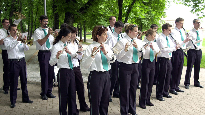 9f056fd41941f5d4849ed8acfc15e447